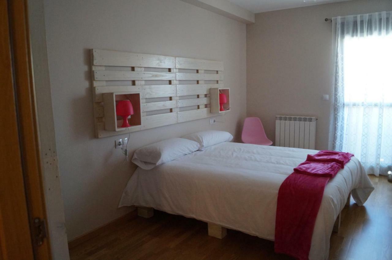 Apartamento Turístico “El Yugo” Arguedas Exterior foto